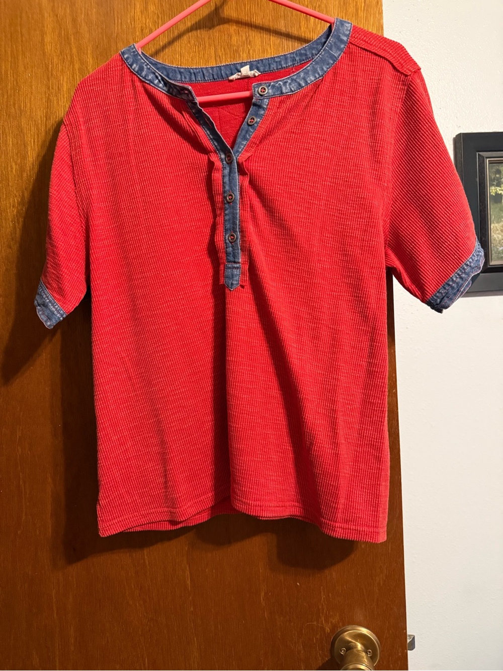 JODIFL Red Short-Sleeve Henley with Denim Trim